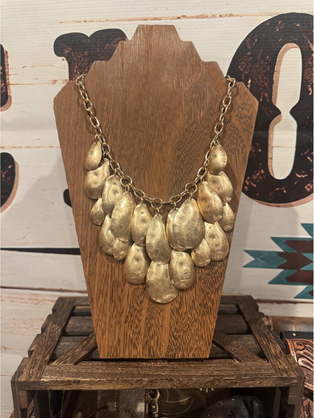 NEW Anthropologie Statement Cluster Necklace 17.5 inches